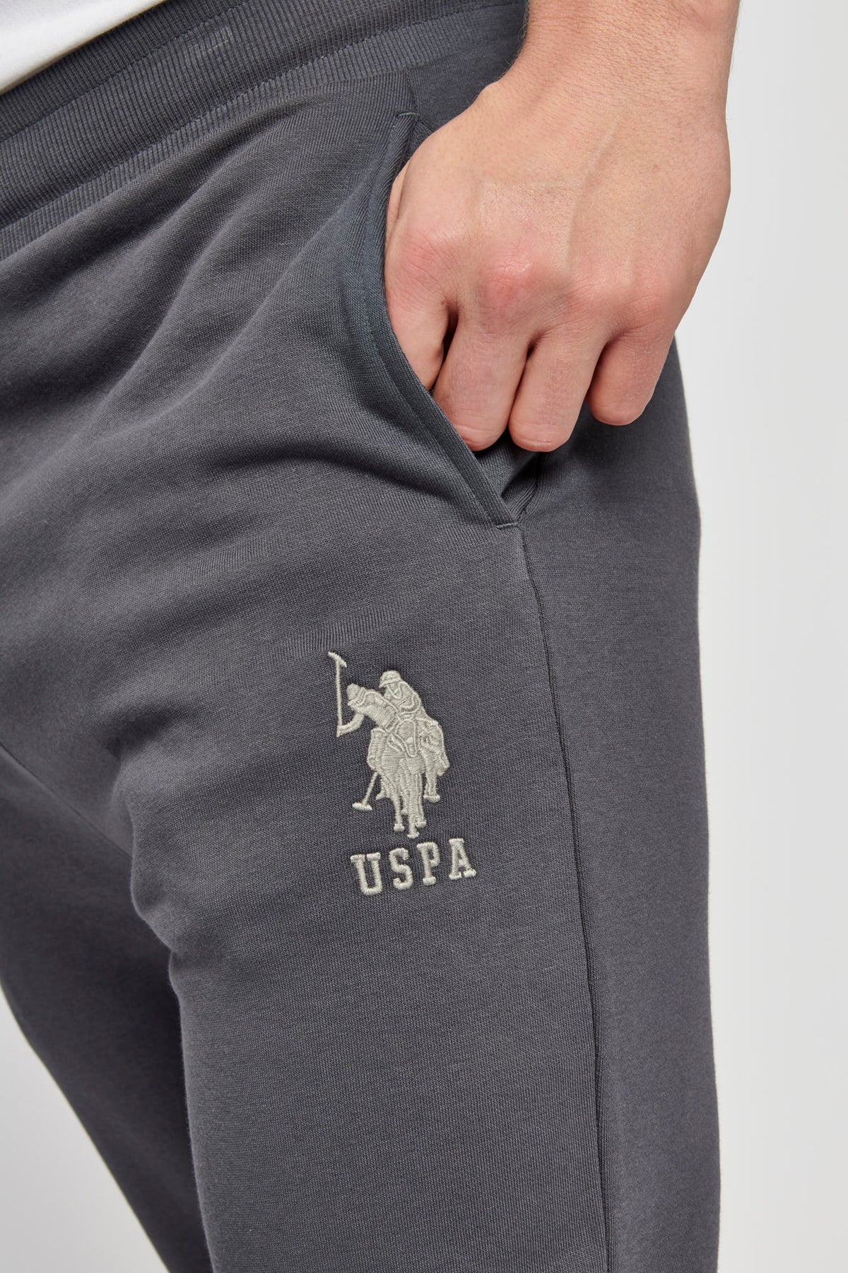 U.S. Polo Assn. Mens Fleece Joggers in Army Green – U.S. Polo Assn. UK