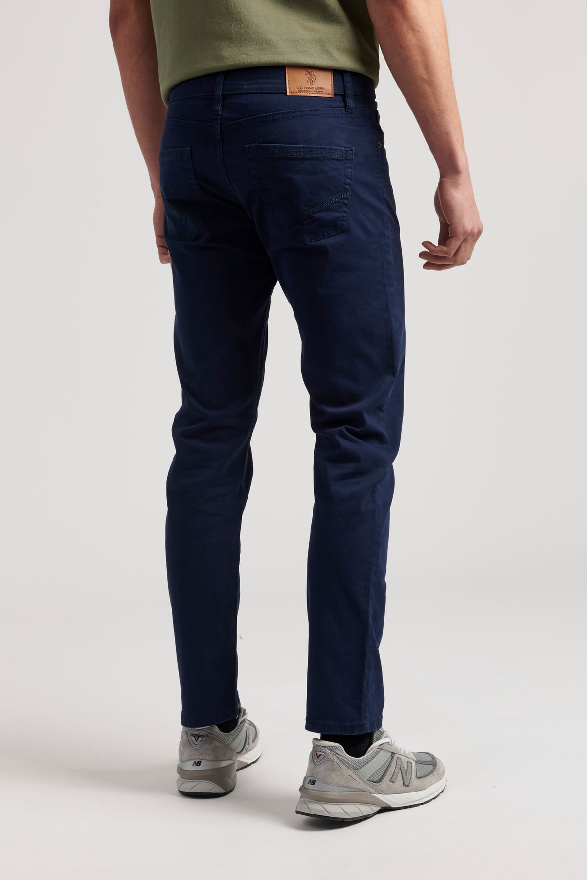 Mens Woven Trousers in Navy Blue