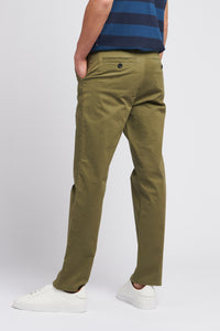 Mens Everyday Chino in Burnt Olive