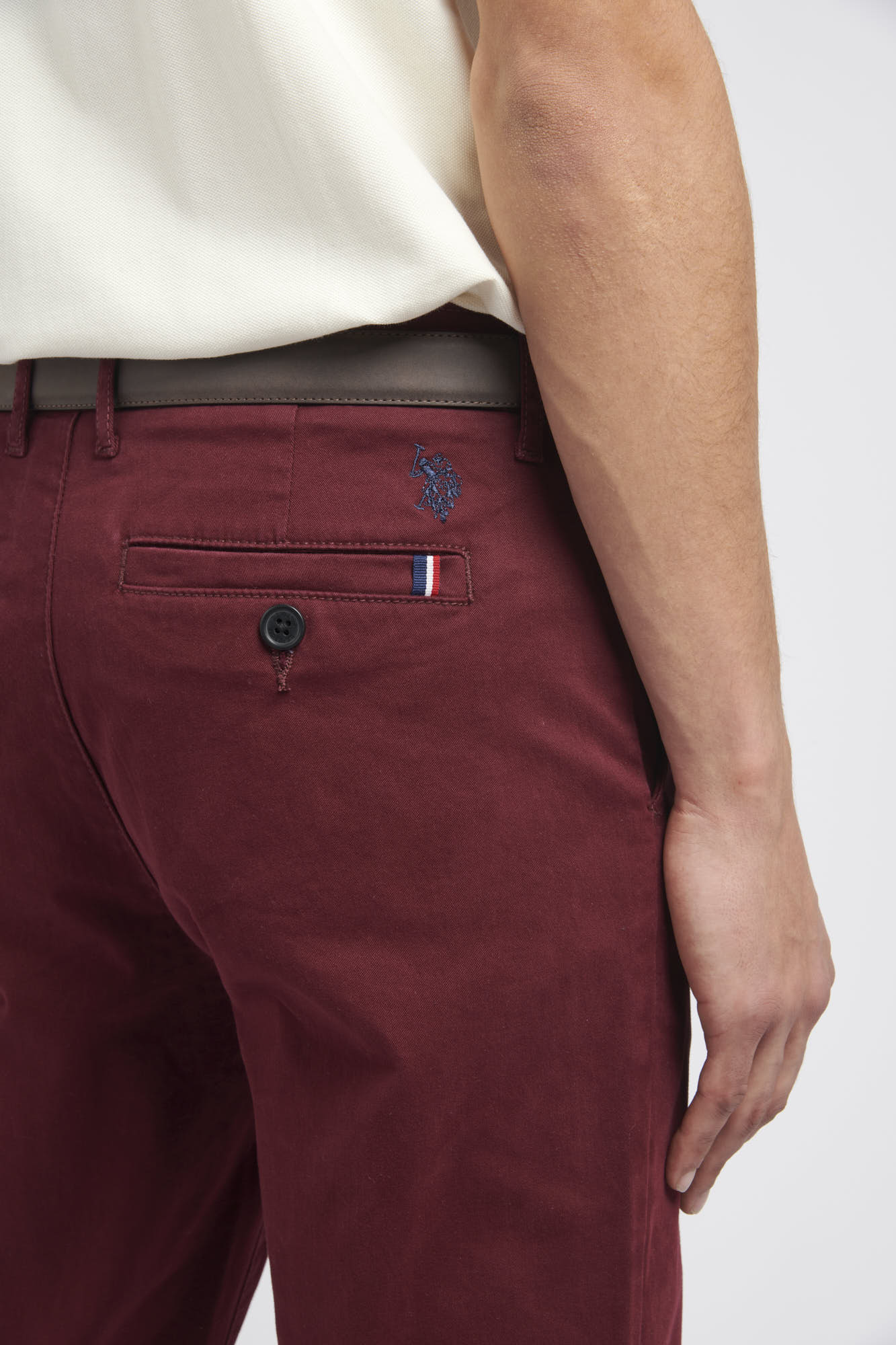 Mens Everyday Chino in Windsor Wine