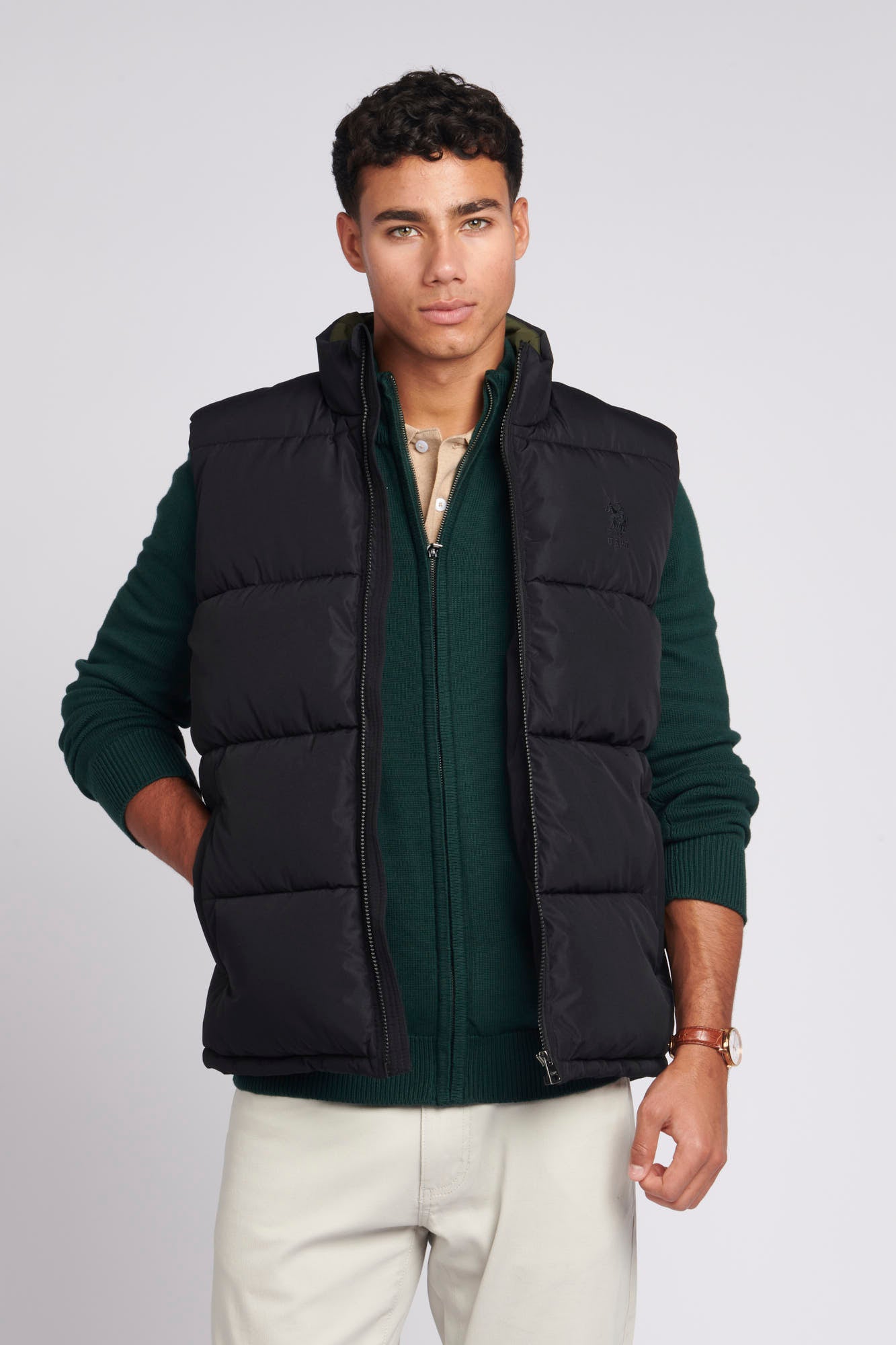 Mens Thick Quilted Gilet in Black