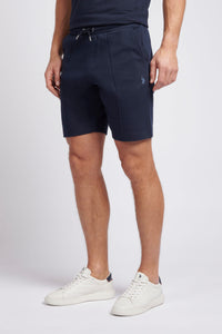 Mens Classic Fit Pin Tuck Shorts in Dark Sapphire Navy