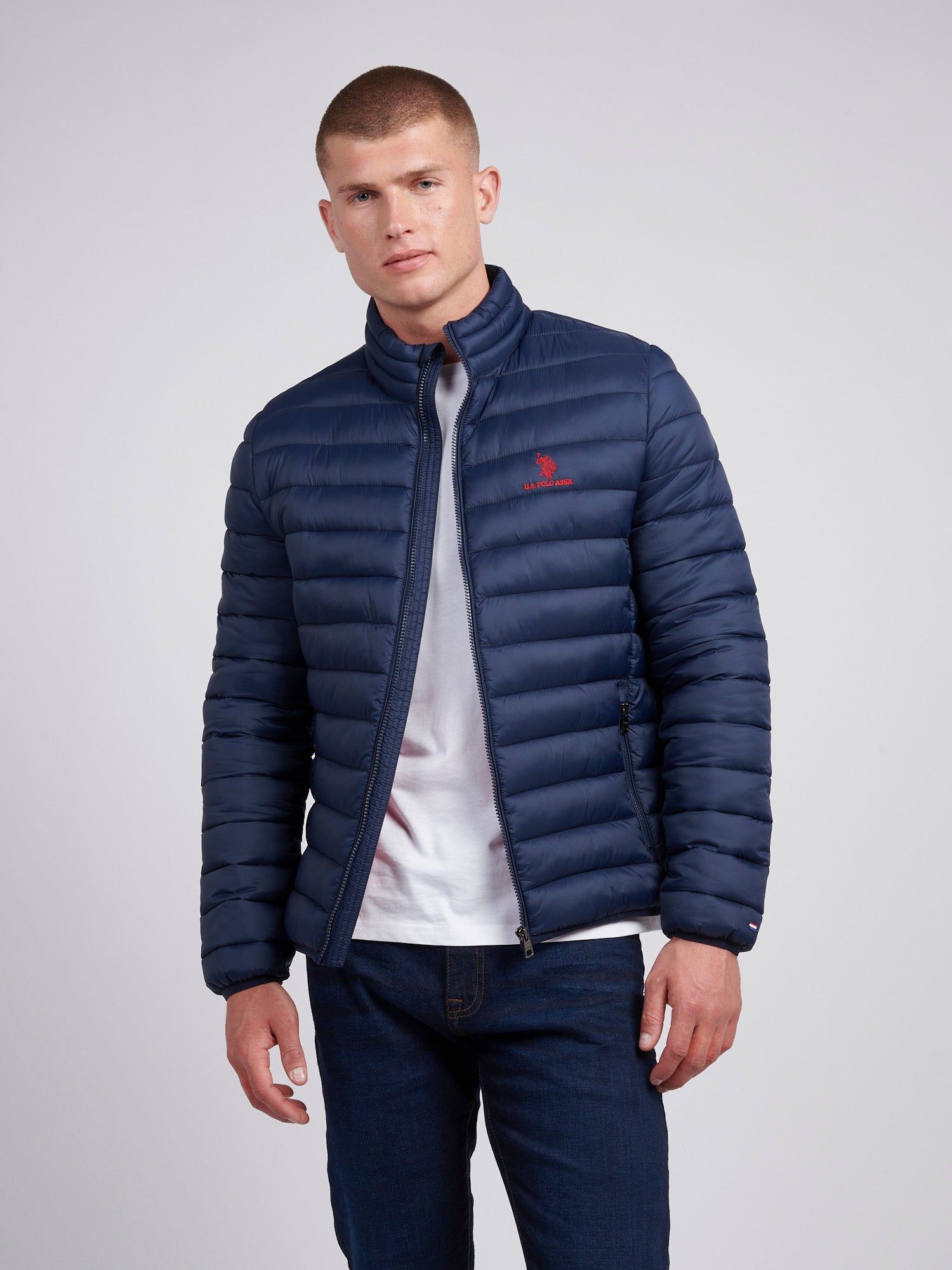 Mens Lightweight Bound Quilted Jacket in Dark Sapphire Navy / Haute Red DHM