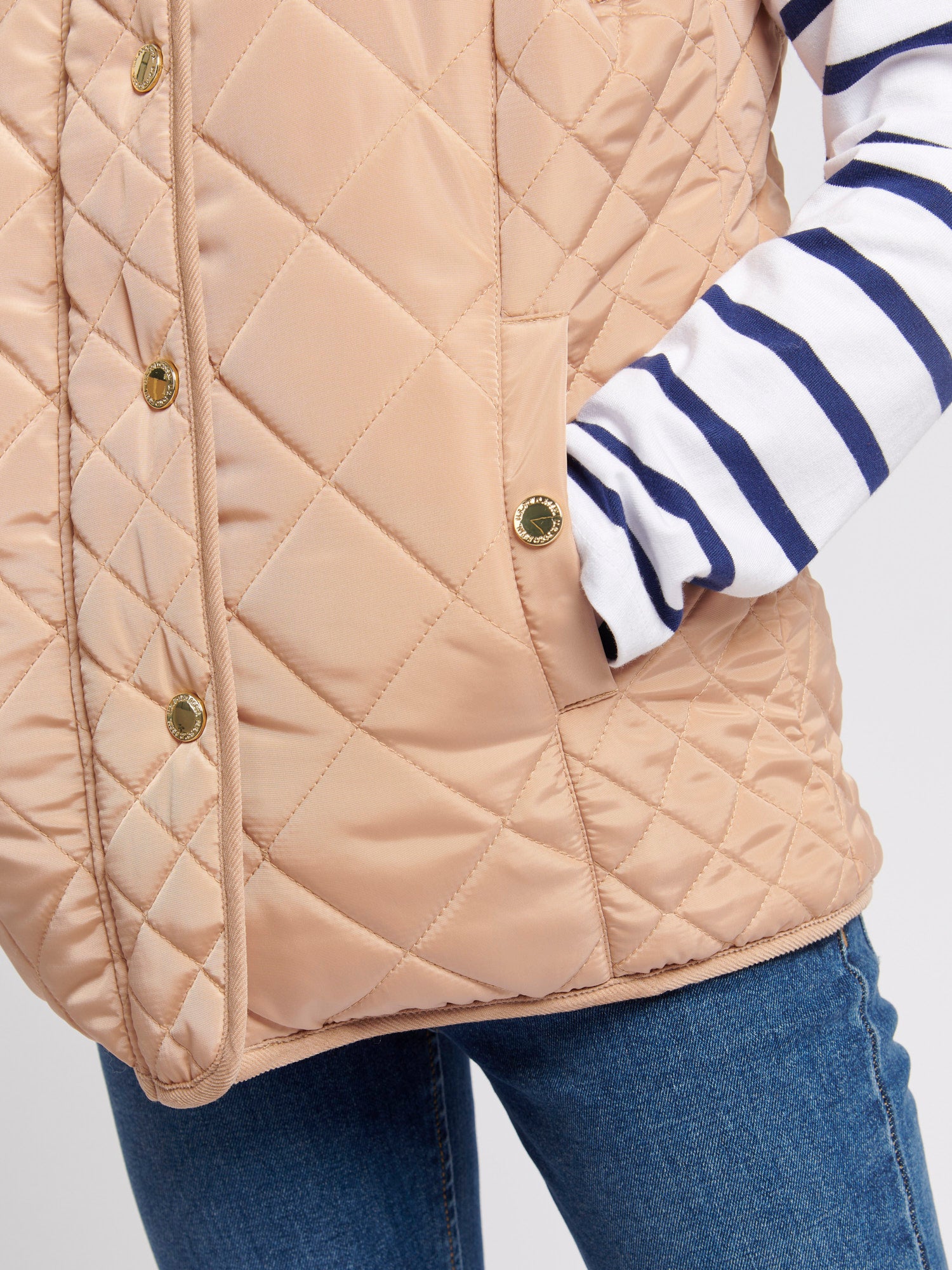 Girls Lightweight Quilted Gilet in Cuban Sand