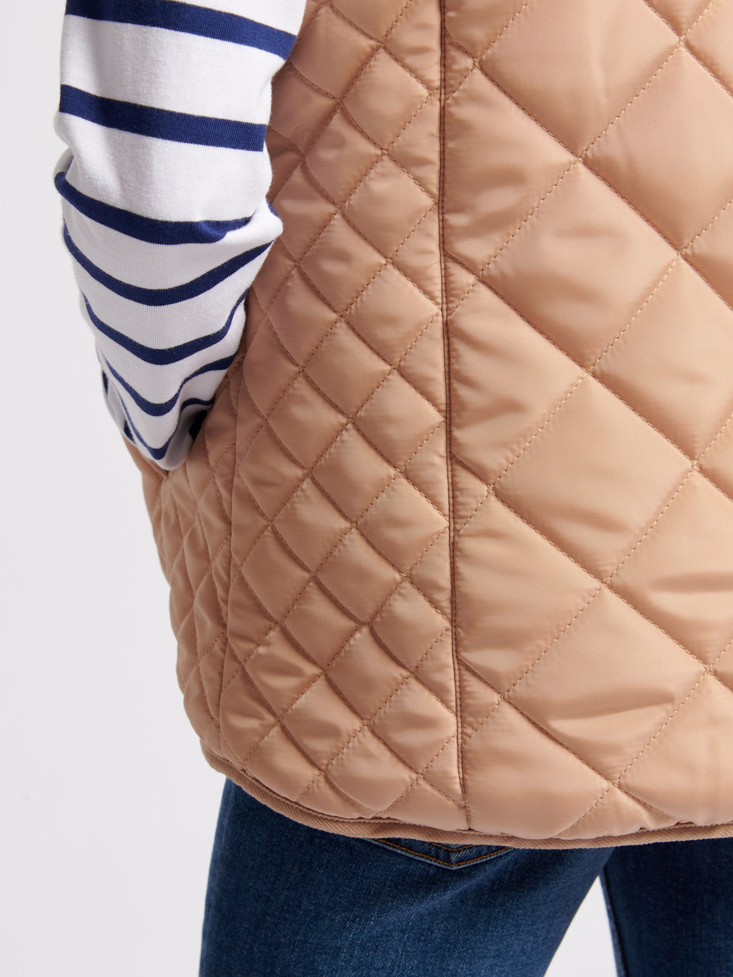 Girls Lightweight Quilted Gilet in Cuban Sand