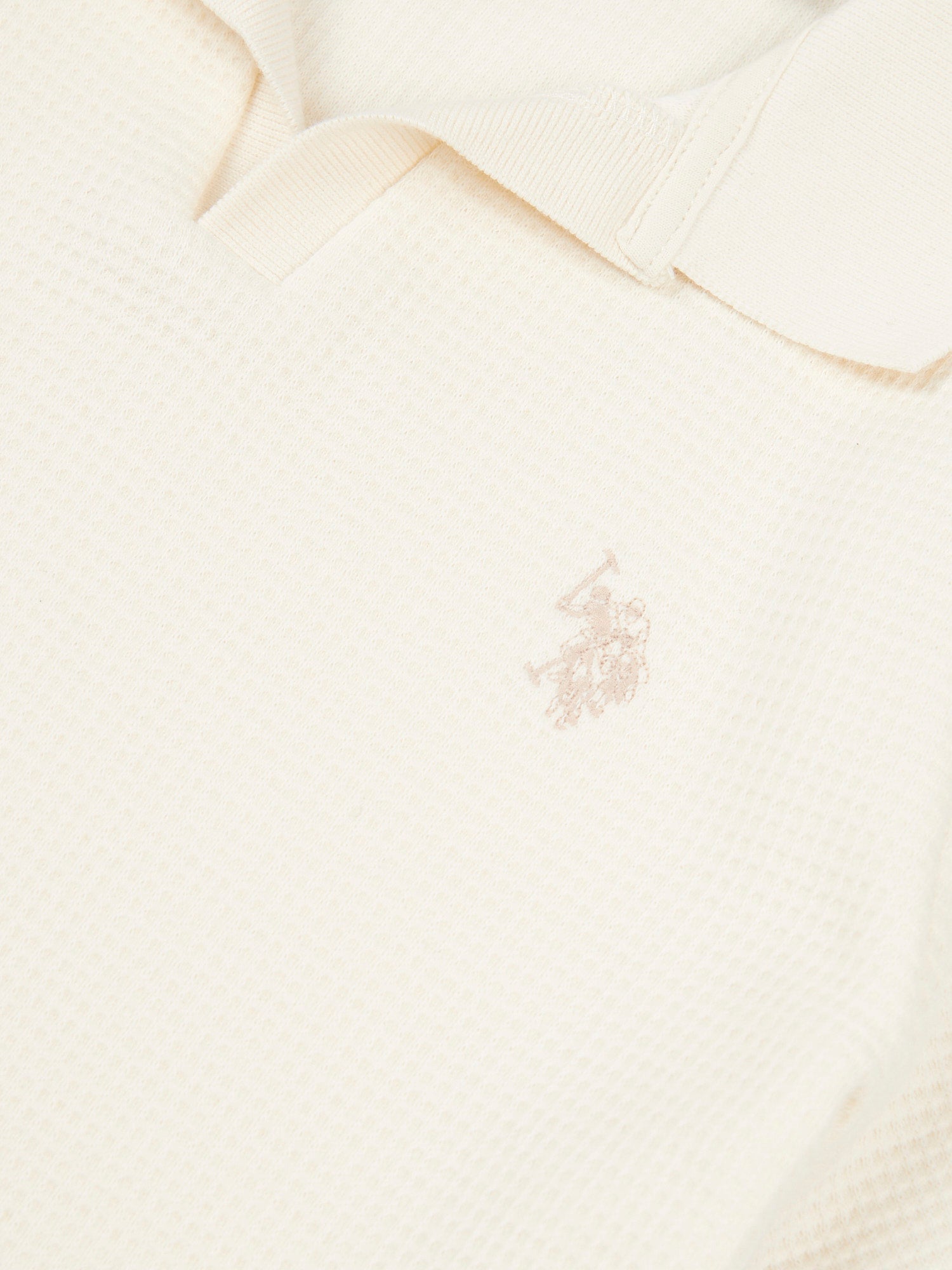 Waffle Texture Open Collar SS Polo Whisper White