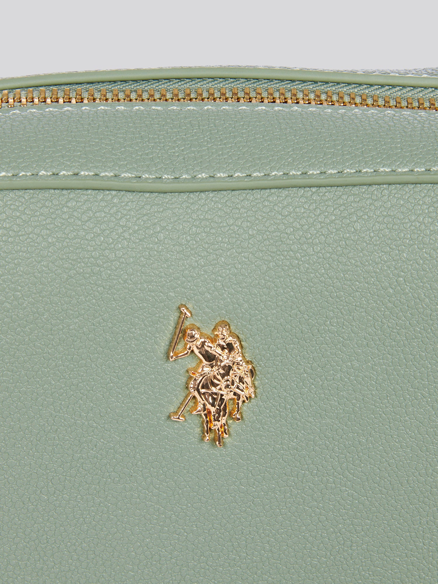 U.S. Polo Assn. Womens Jones Crossbody Bag in Sage