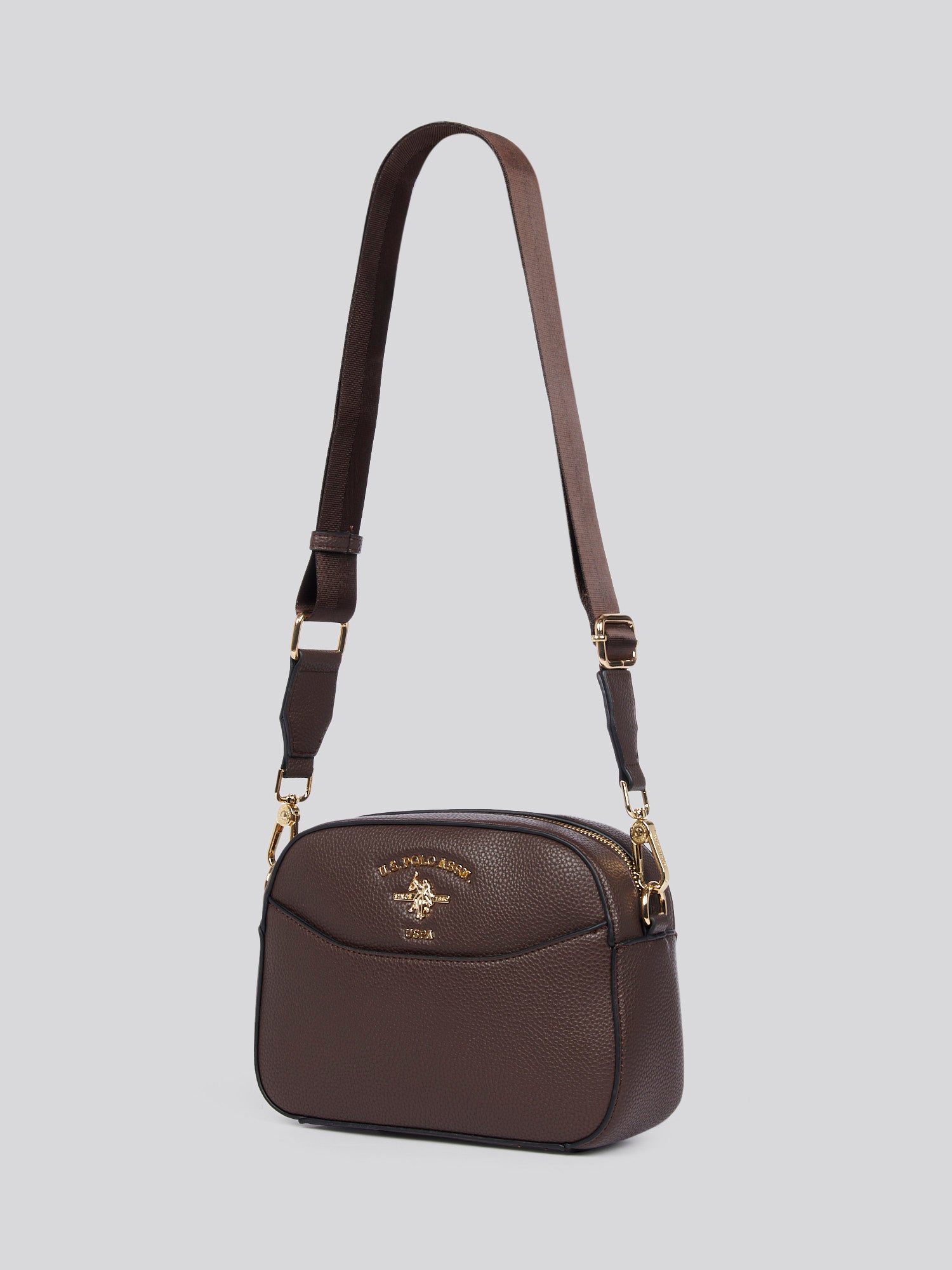 U.S. Polo Assn. Womens Stanford Small Crossbody Bag in Dark Brown