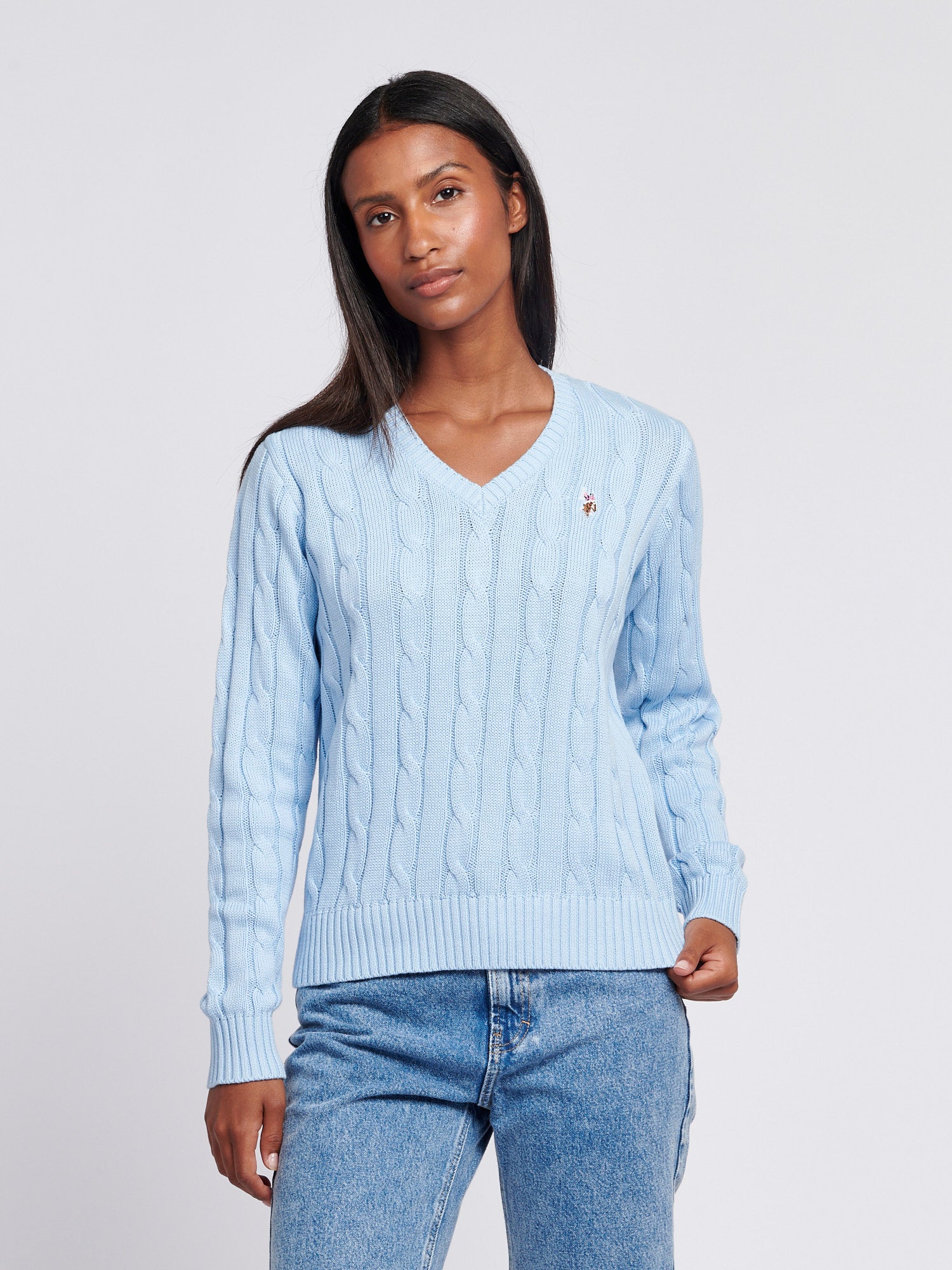 Womens V Neck Cable Jumper in Windsurfer