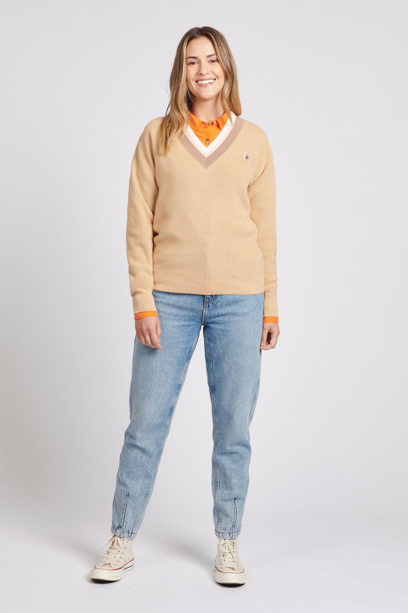 Womens V-Neck Knit Cricket Jumper in Iris Cream