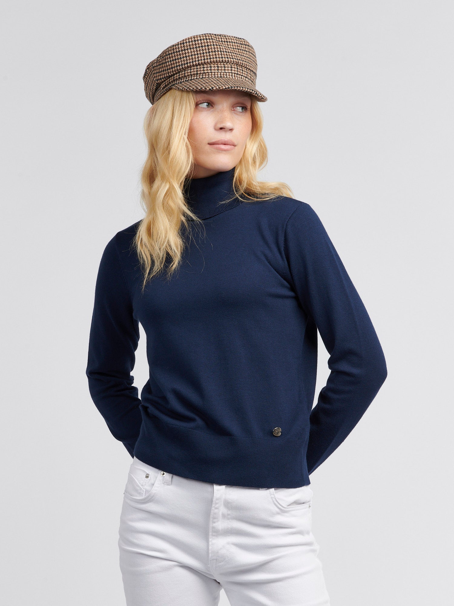 Womens Roll Neck Fine Knit Jumper in Navy Iris