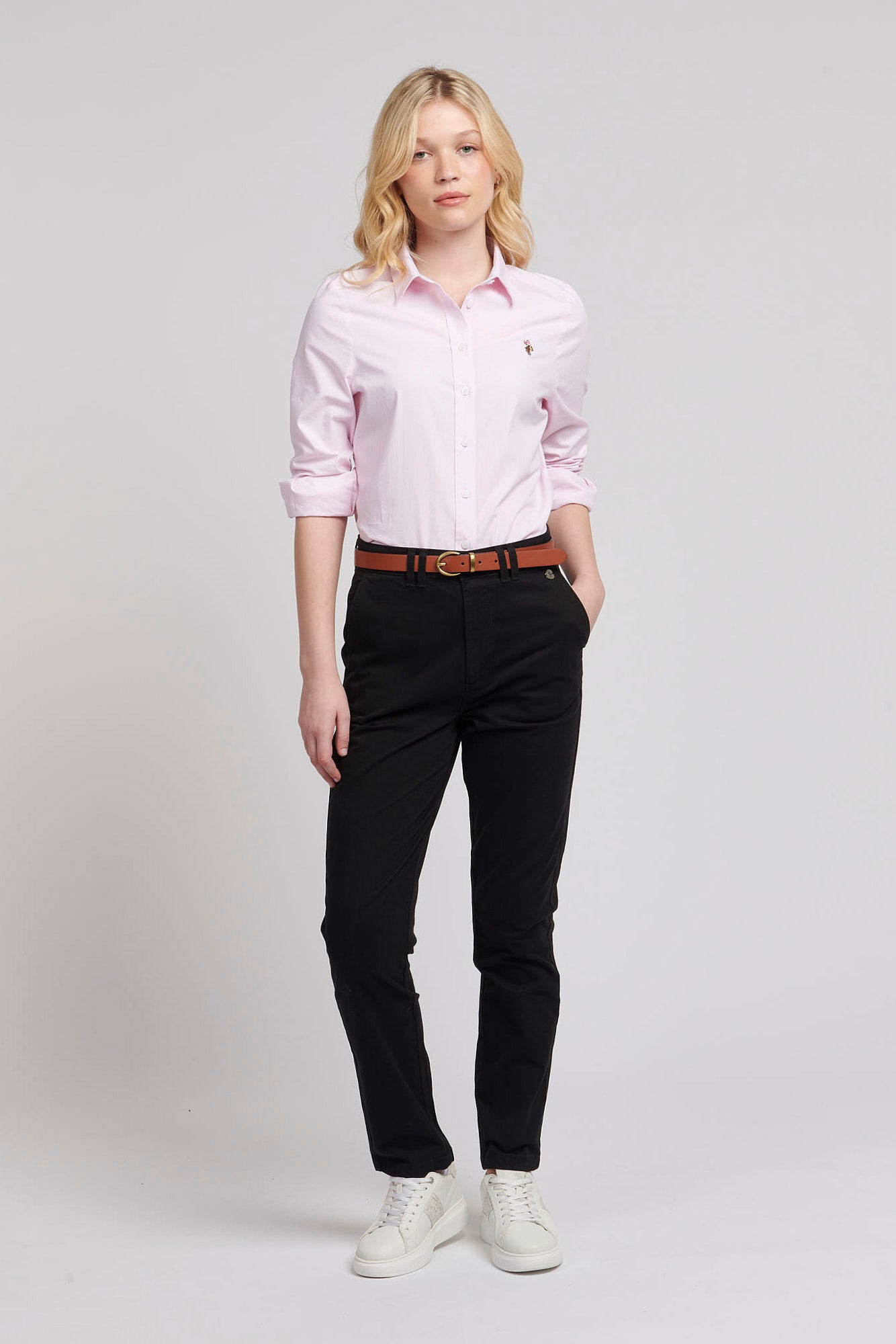 Womens Classic Chinos in Black