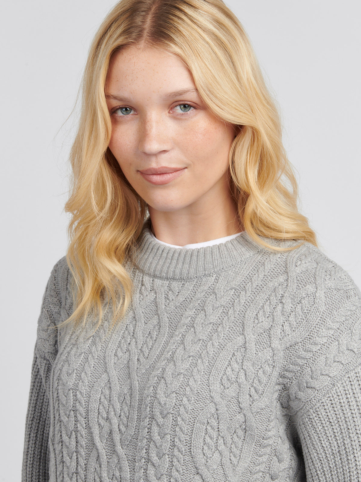 Womens Aran Knit Jumper in Pearl Grey Marl