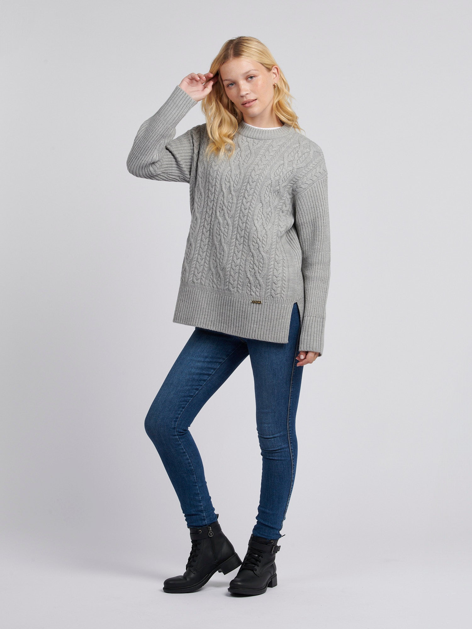 Womens Aran Knit Jumper in Pearl Grey Marl