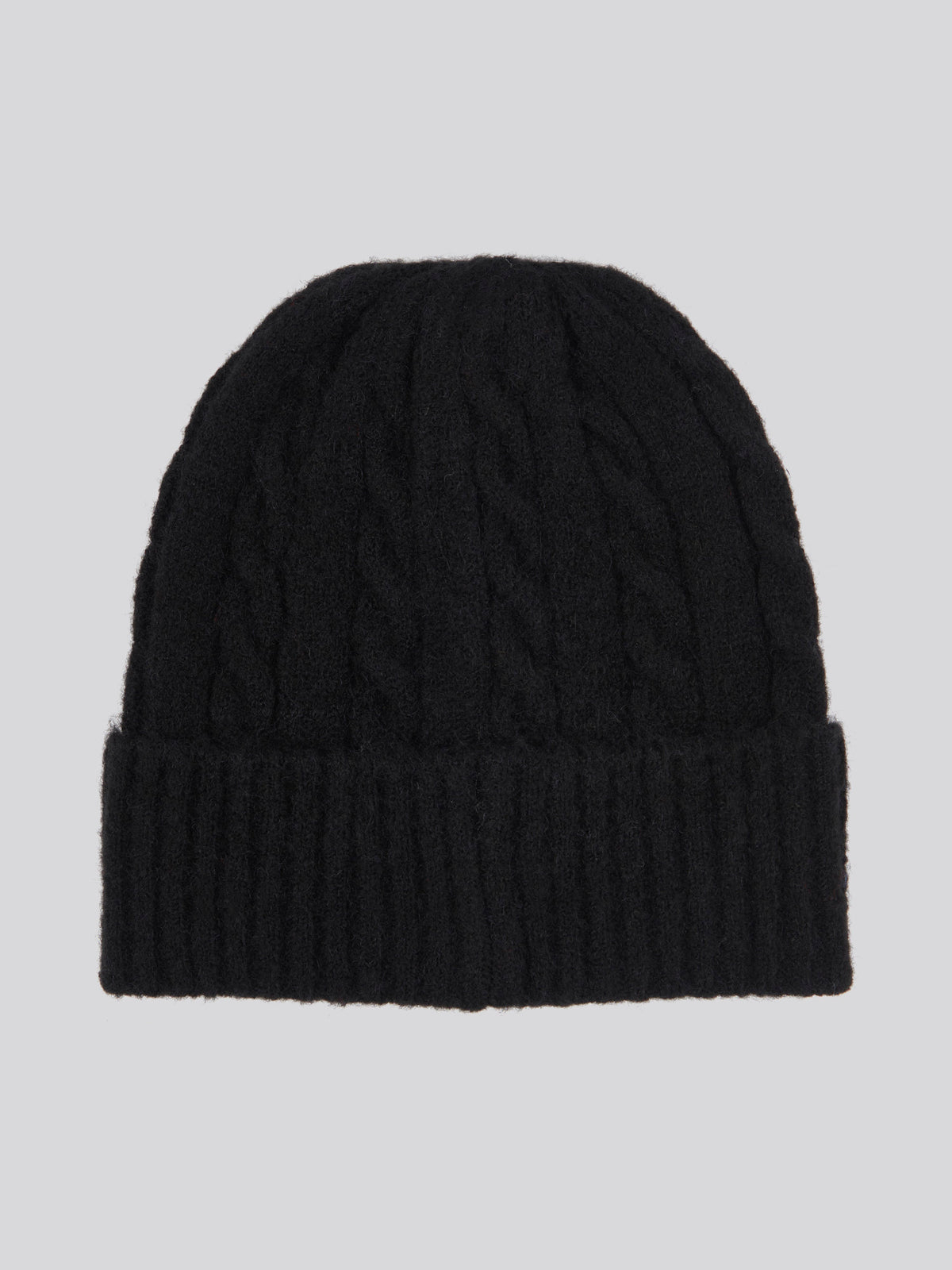 Womens Signature Cable Knit Beanie in Black