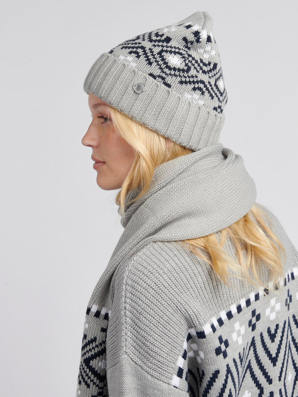 Womens Fair Isle Beanie & Scarf Set in Pearl Grey Marl