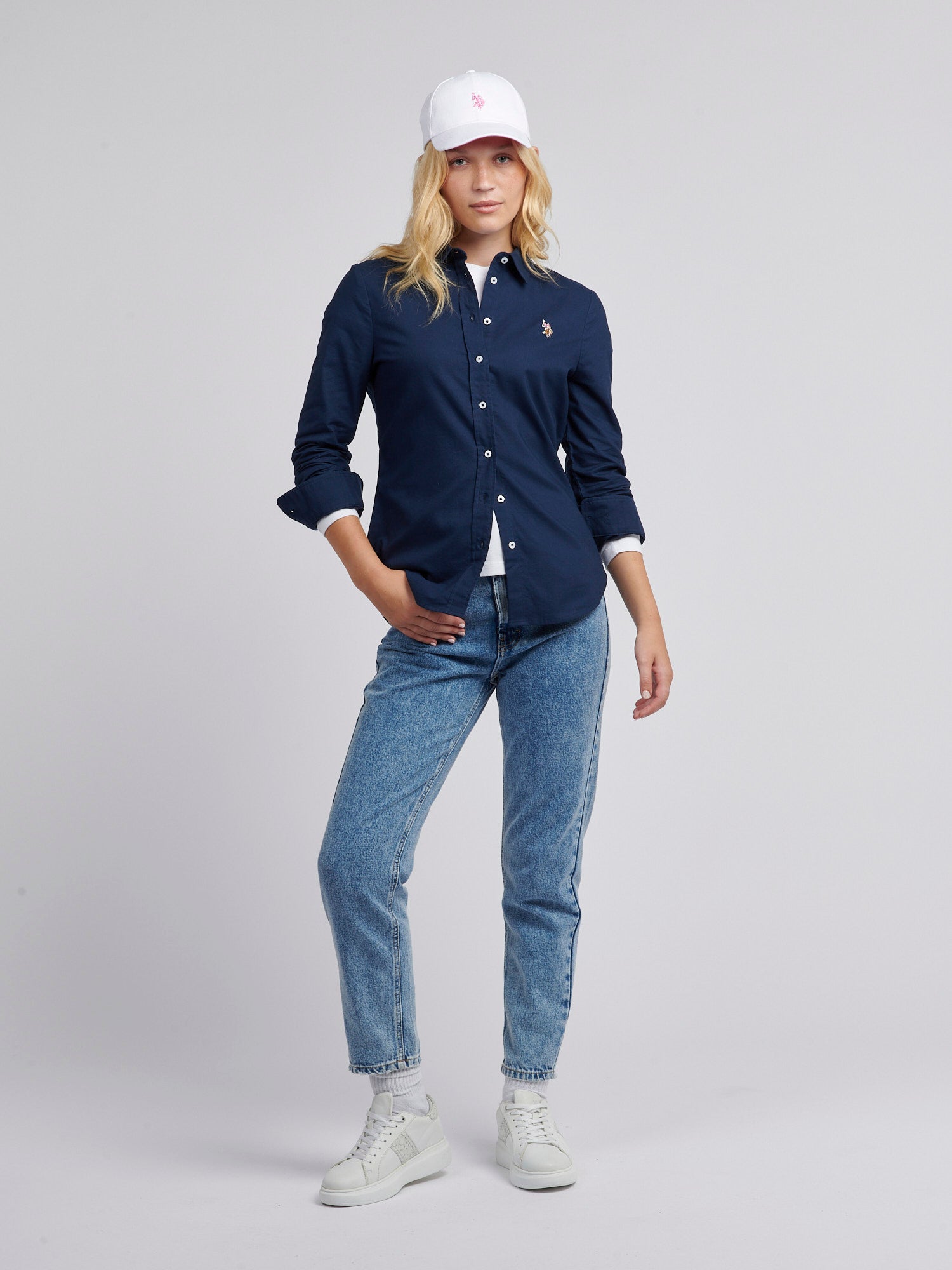 Womens Classic Fit Oxford Shirt in Navy Iris