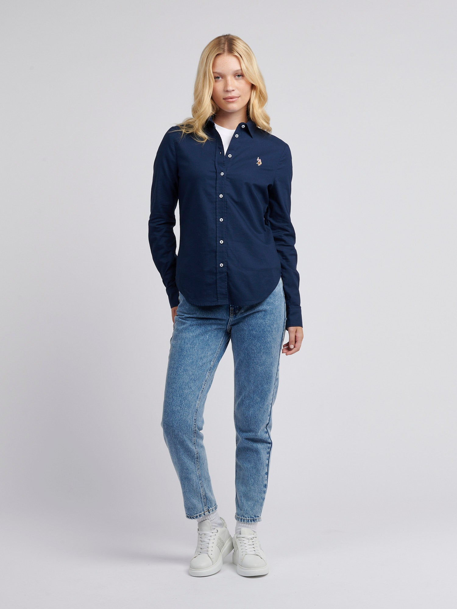 Womens Classic Fit Oxford Shirt in Navy Iris